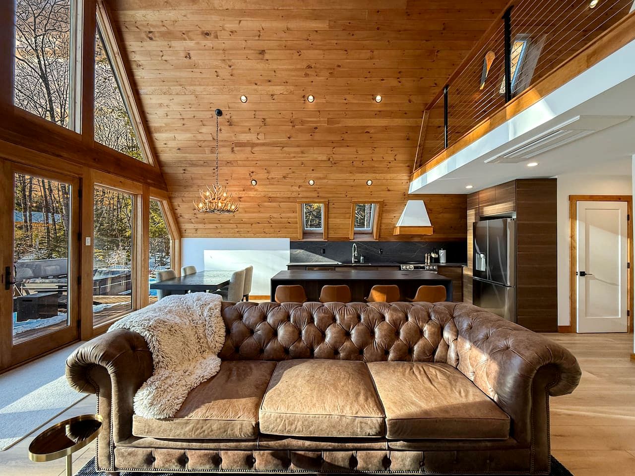 Luxurious A-Frame Retreat with Hot Tub and Fire Pit in Bartlett, New Hampshire