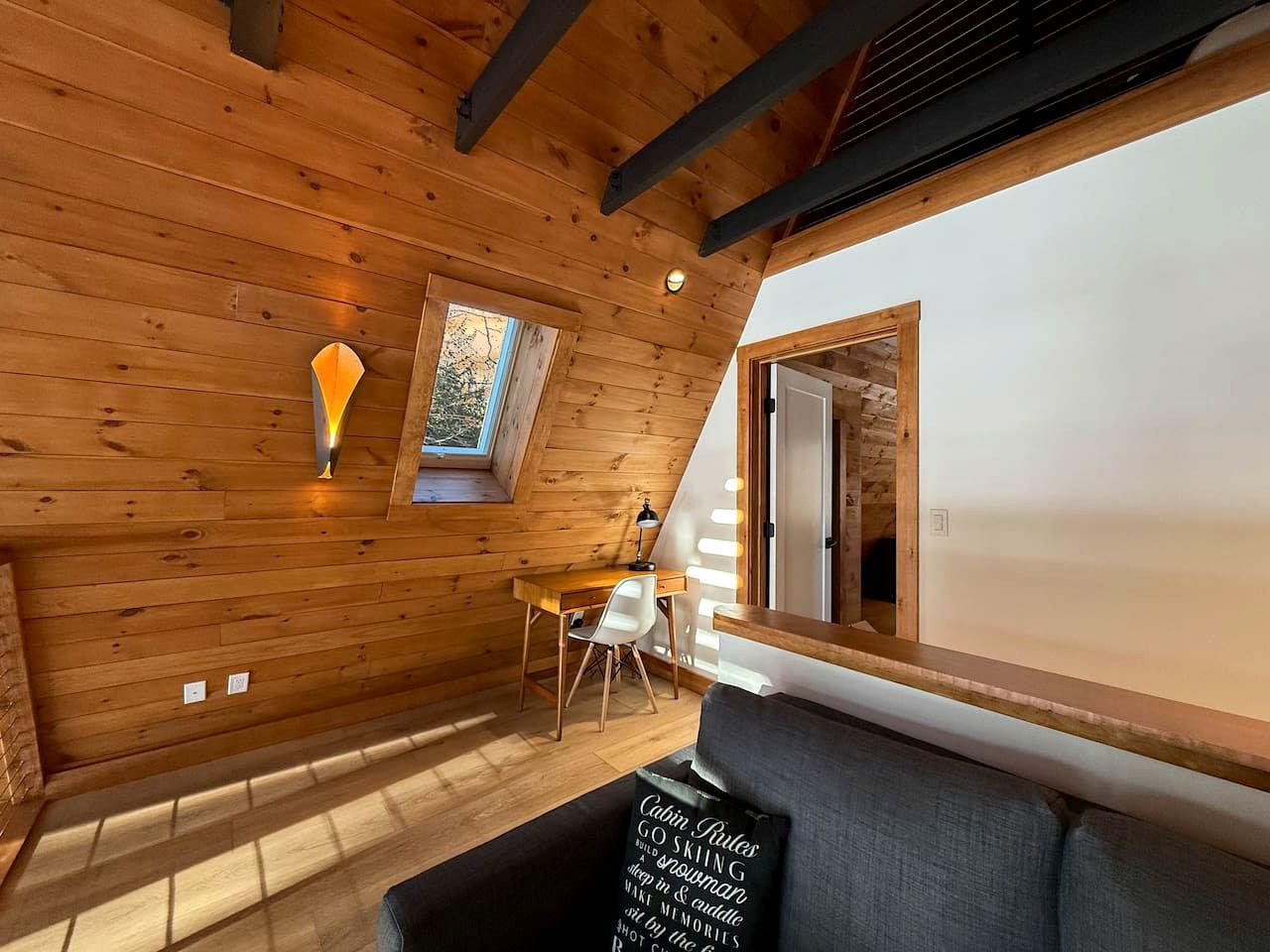 Luxurious A-Frame Retreat with Hot Tub and Fire Pit in Bartlett, New Hampshire