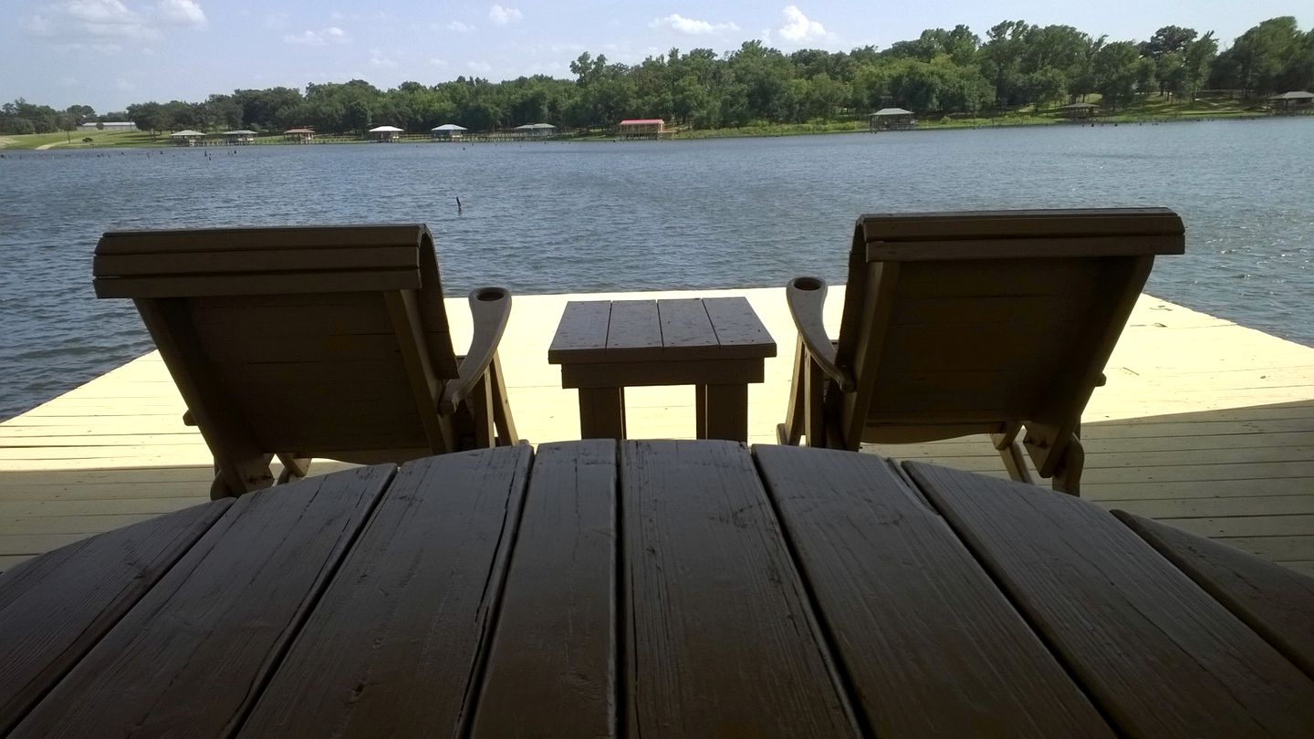 Recreation-Filled Ranch on Lake Fork for a Large Group Lakeside Retreat near Dallas, Texas