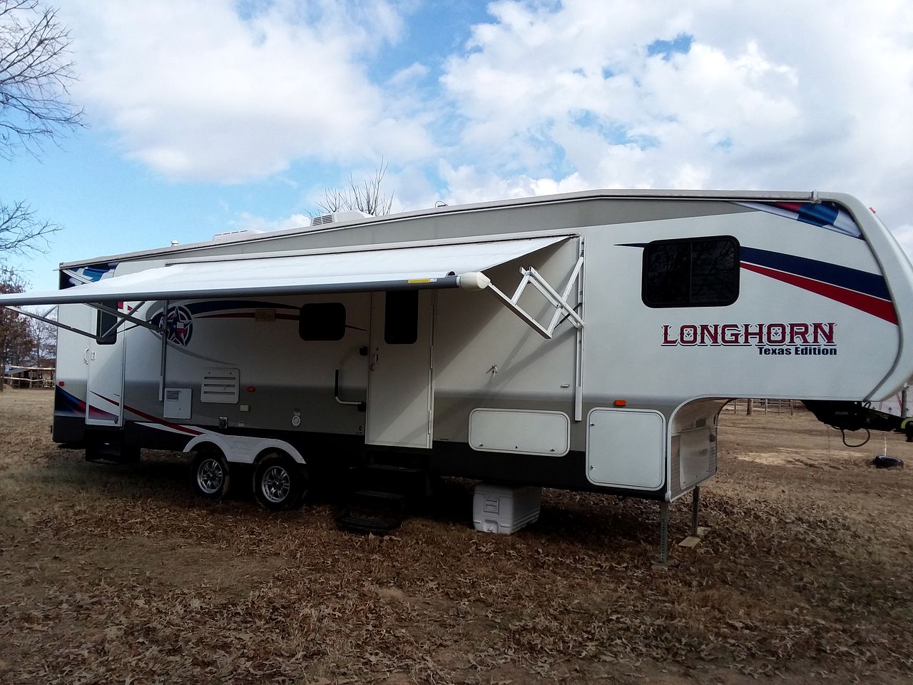 Recreation-Filled Ranch on Lake Fork for a Large Group Lakeside Retreat near Dallas, Texas
