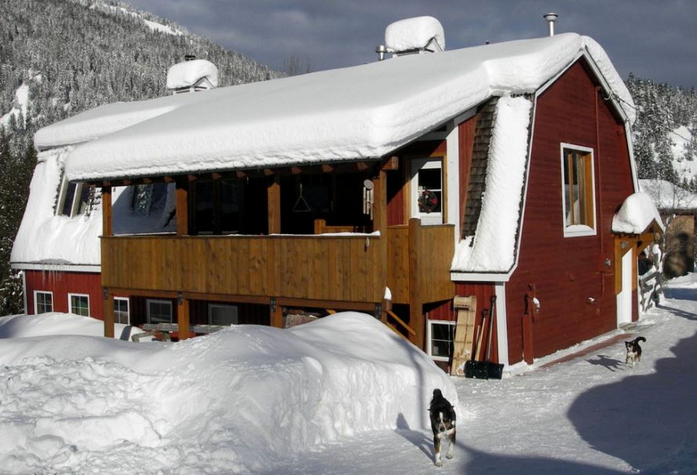 Unique Getaway near the Trans-Canada Trail in Rossland, British Columbia