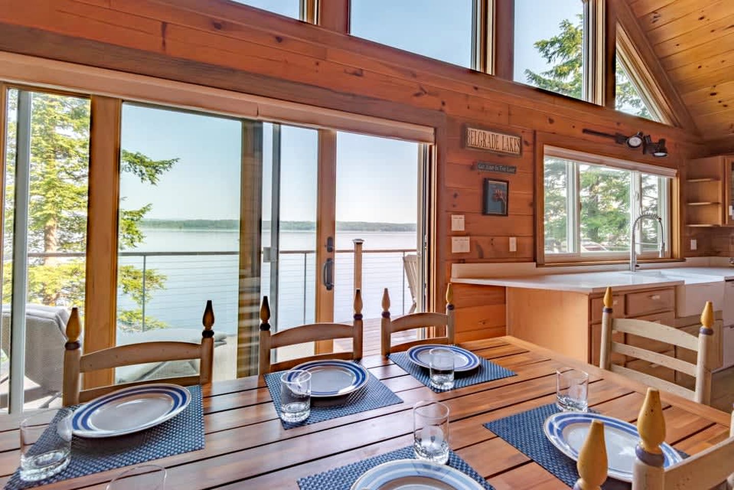 Lakefront Cabin Beautifully Design with Deck in Maine