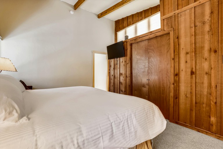 RedAwning Red Feather, Cabins, Breckenridge, United States of America