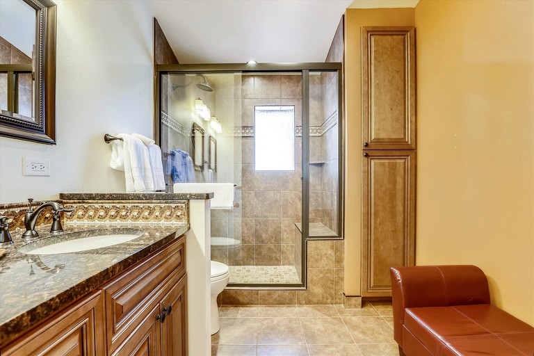 RedAwning Red Feather, Cabins, Breckenridge, United States of America