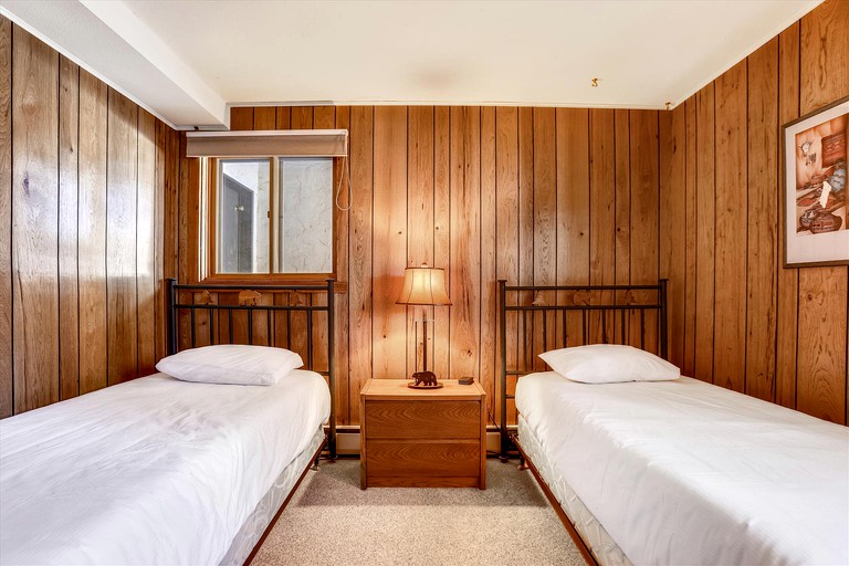 RedAwning Red Feather, Cabins, Breckenridge, United States of America