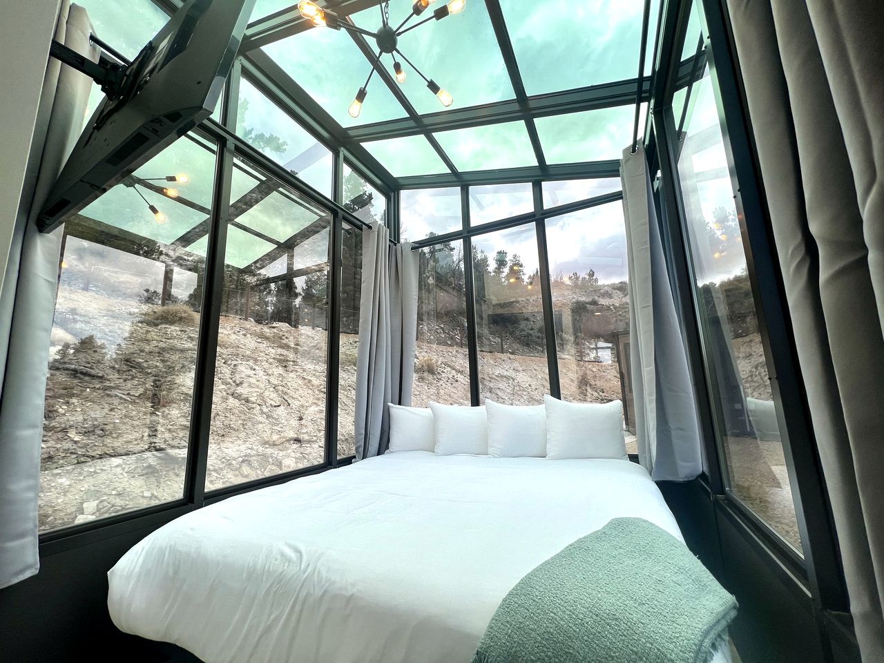 Unique Tiny House with Outdoor BBQ in Orderville, Utah