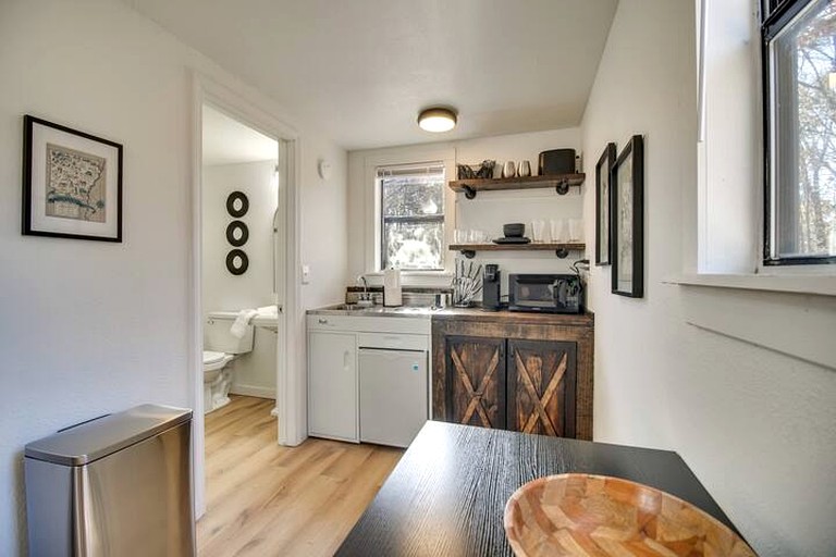 Cabins (United States of America, Gentry, Arkansas)