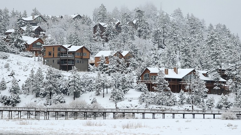 Cabins (United States of America, Big Bear Lake, California)