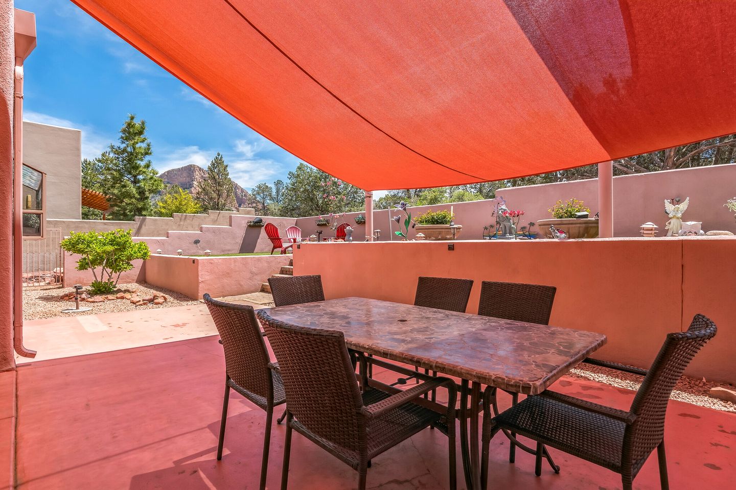 Idyllic Red Rock Vacation Rental with Hot Tub for Family and Group Getaways in Sedona, Arizona