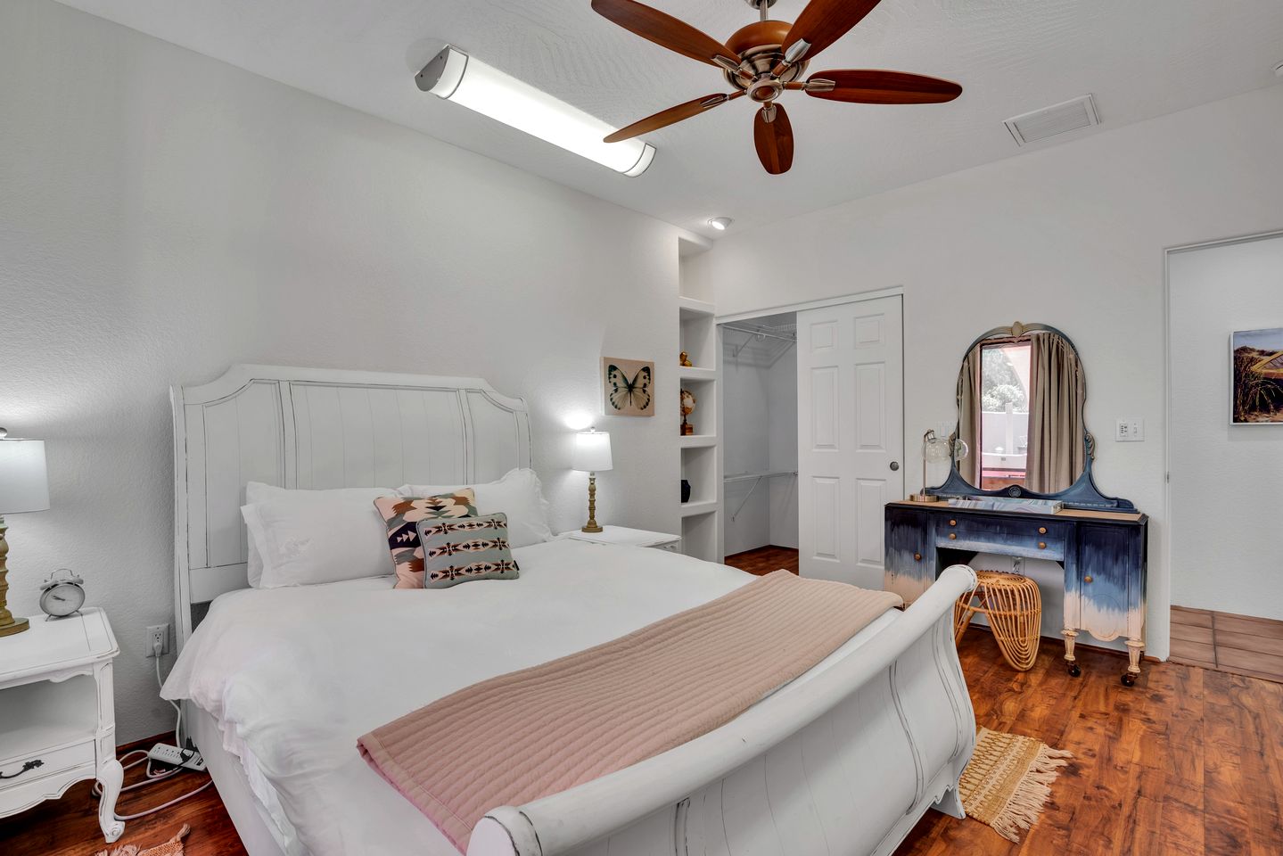 Idyllic Red Rock Vacation Rental with Hot Tub for Family and Group Getaways in Sedona, Arizona