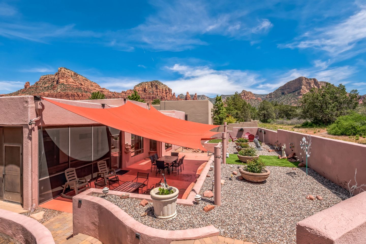 Idyllic Red Rock Vacation Rental with Hot Tub for Family and Group Getaways in Sedona, Arizona