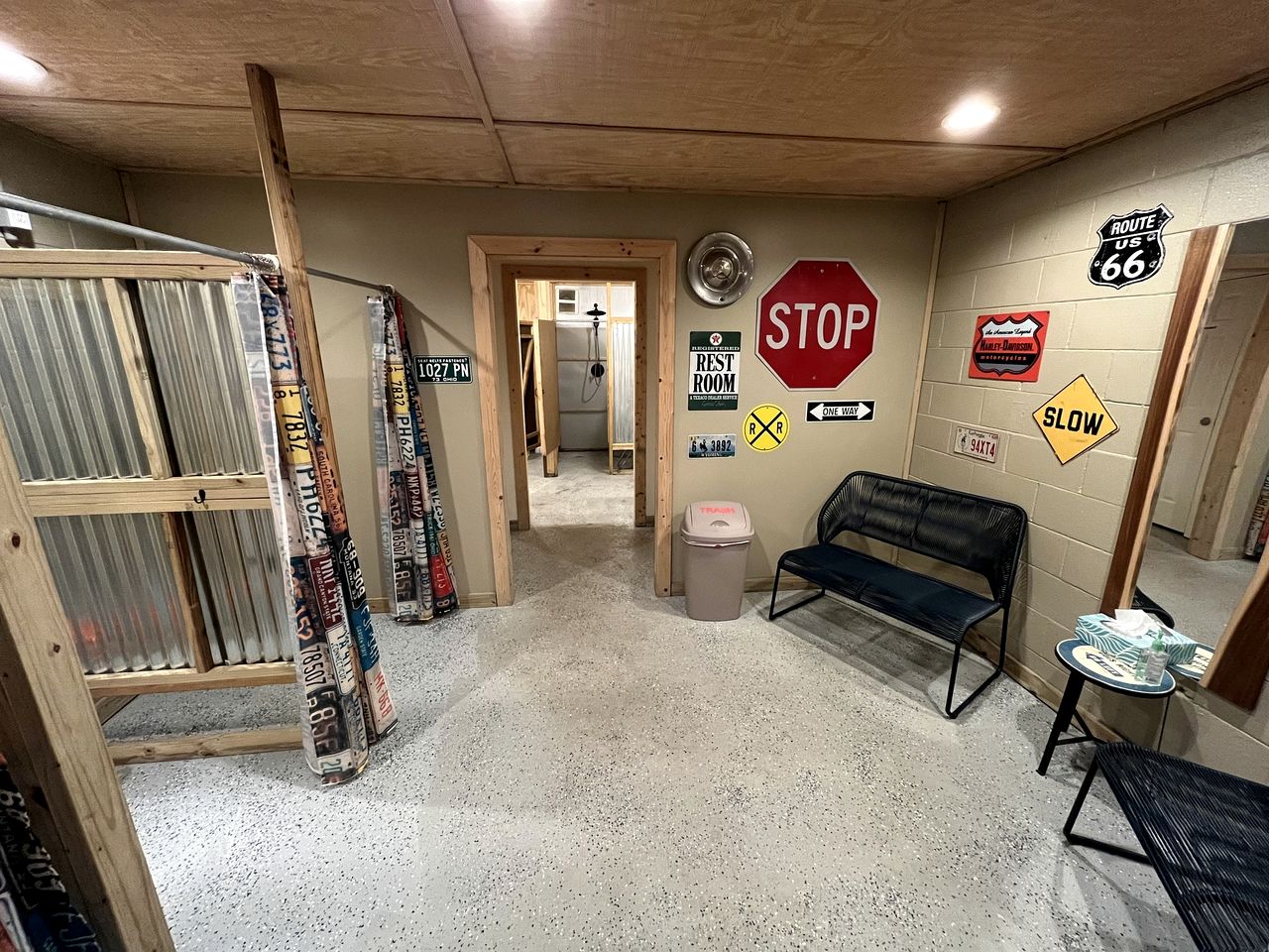 Amazing Puppy-Themed Dog-Friendly Tiny House near Bryson City, North Carolina