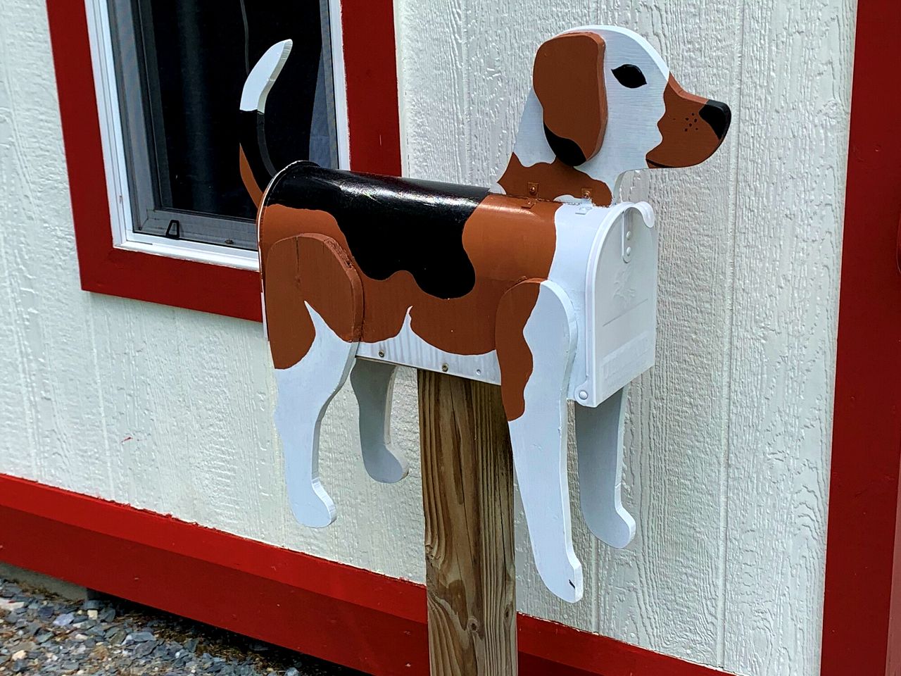 Amazing Puppy-Themed Dog-Friendly Tiny House near Bryson City, North Carolina