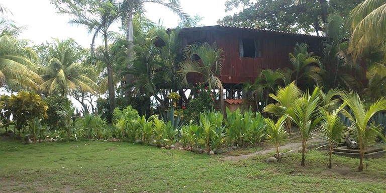 Cabins (Mechapa, Chinandega, Nicaragua)