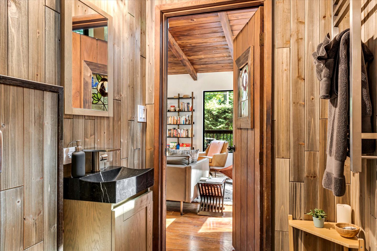 California Dream Vacation Rental for Unforgettable Family or Group Glamping in Monte Rio