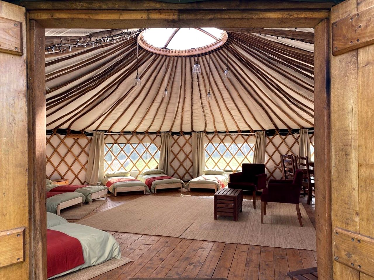 Handcrafted Countryside Yurt with Private Deck & Fire Pit in England, United Kingdom