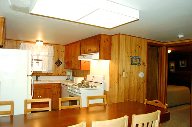 Redwoods in Yosemite (34) Grandma's Cabin, Cabins, Wawona, United