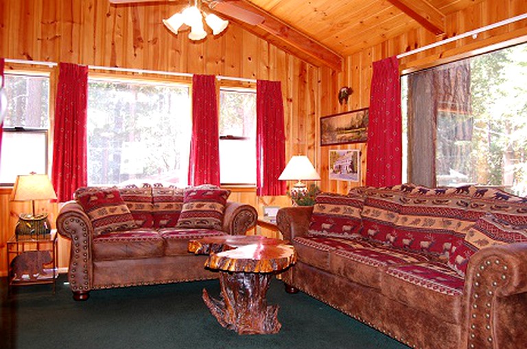 Redwoods in Yosemite (93R) Deer Lodge, Cabins, Wawona, United States of America Glamping Hub