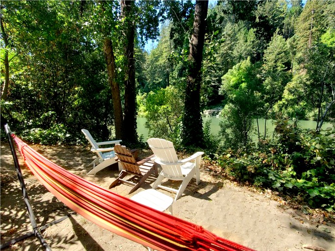 Cabins (United States of America, Guerneville, California)