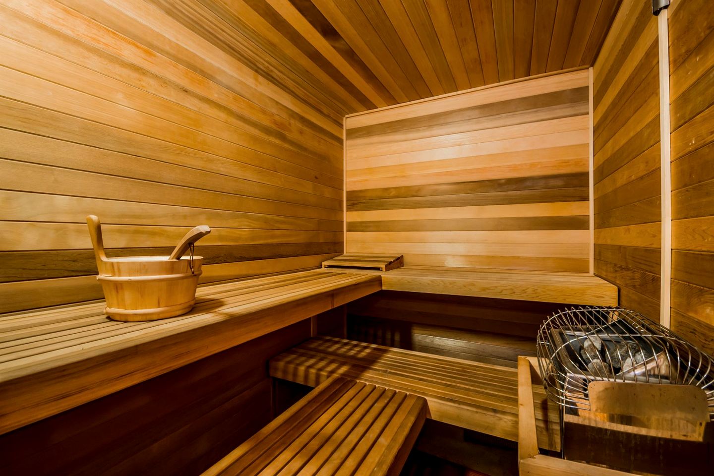 Refreshed Cabin with Spa and Private Deck in Sautee Nacoochee, Georgia
