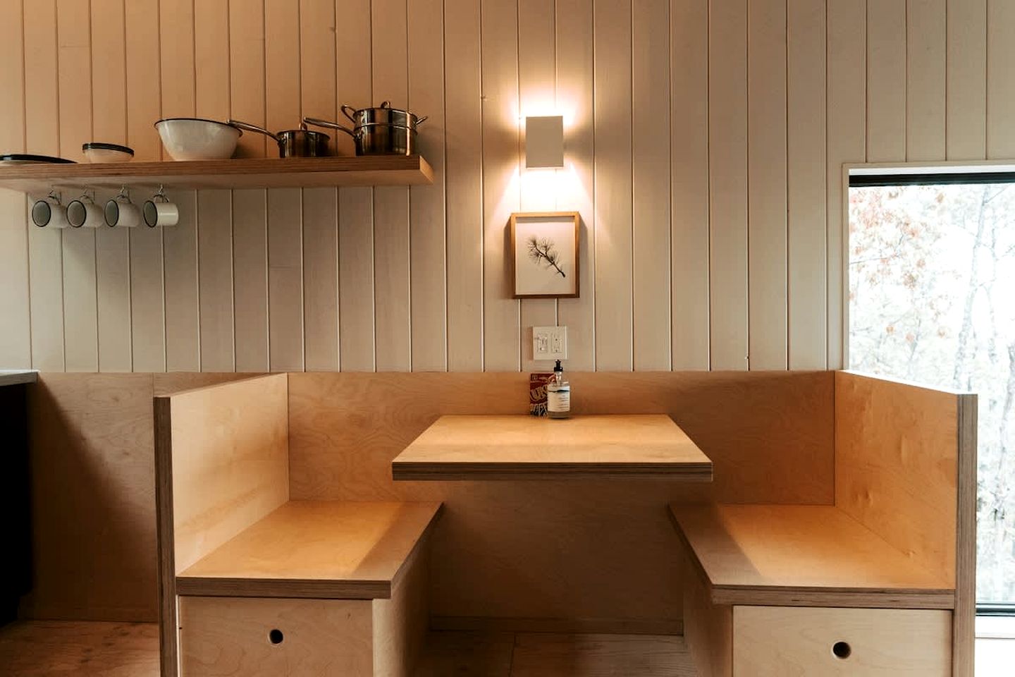 Eco Friendly, Rustic Cabin with Views of the Saint-Jean-Baptiste Mountain and Valleys Menaud and Sainte-Agnès Regions, Quebec