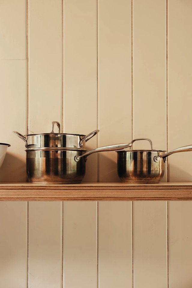 Serene Off-Grid Glamping Cabin in Charlevoix, Quebec, Perfect for a Weekend of Relaxation in Nature