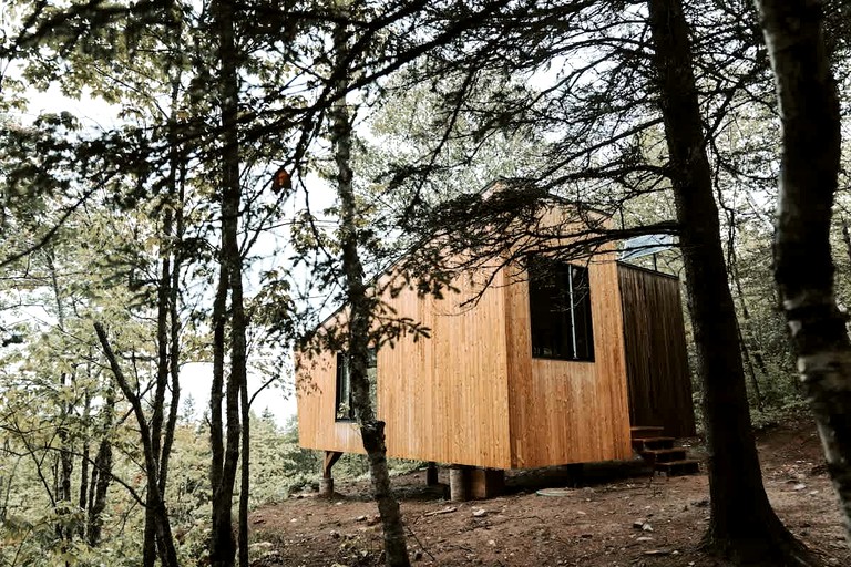 Off-Grid and Natural Cabin Nestled in the Forest with Views of Grands-Jardins National Park, Quebec, Canada