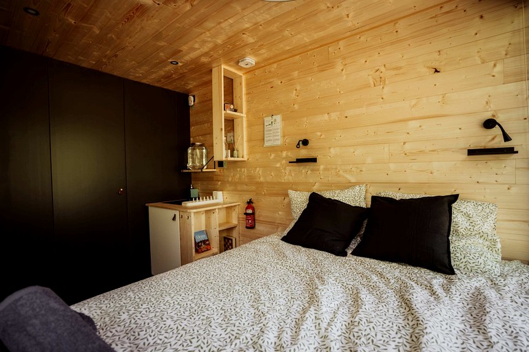 Vacation Rentals (France, Riotord, Auvergne-Rhône-Alpes)