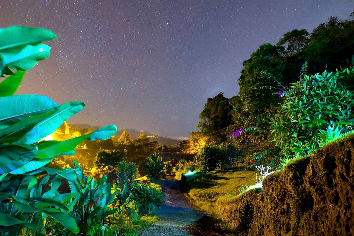 Secluded Riverside Vacation Rental with Gorgeous Surroundings near Salento, Colombia