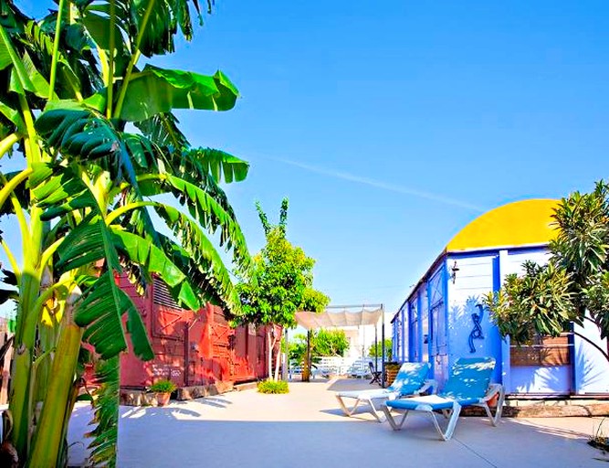 Cabooses (Murcia, Murcia, Spain)