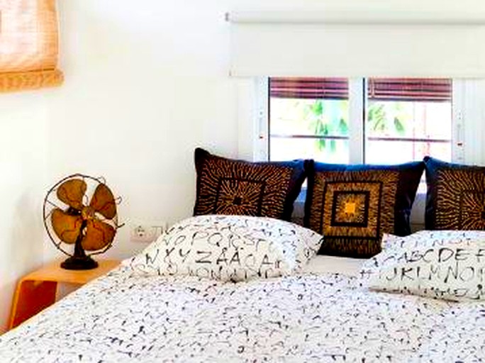 Cabooses (Murcia, Murcia, Spain)