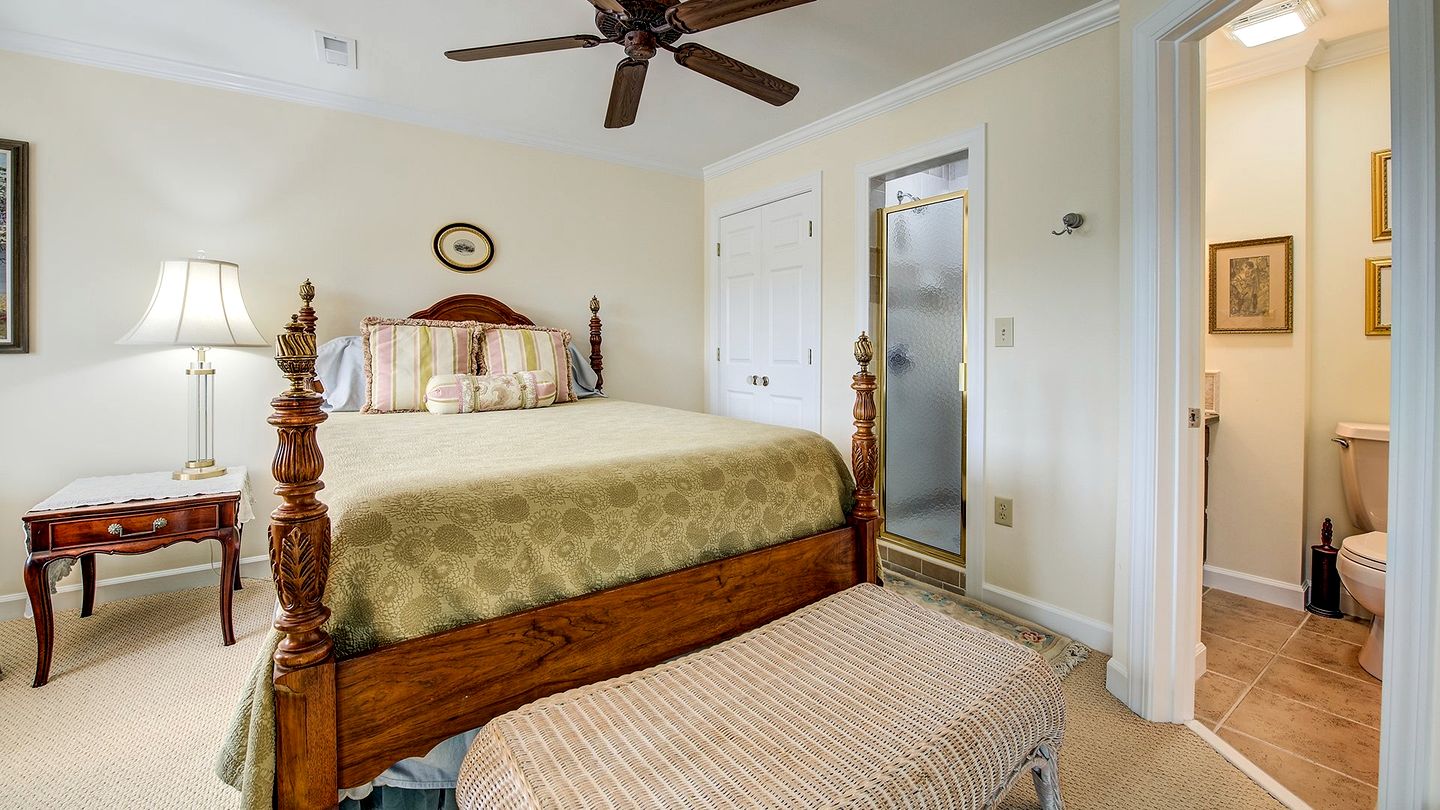 Incredible Luxury Villa in Private Oceanfront Gated Community near Pawleys Island, South Carolina