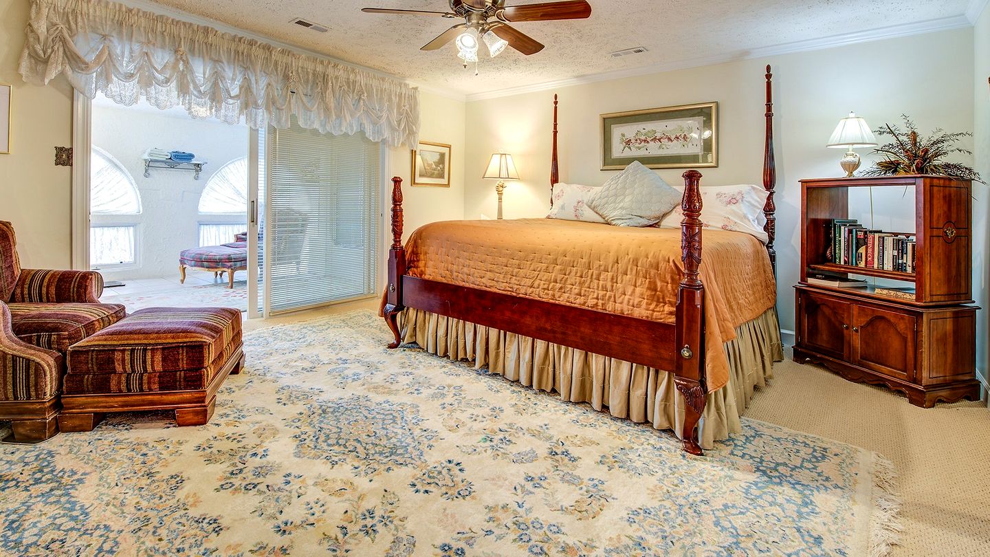 Incredible Luxury Villa in Private Oceanfront Gated Community near Pawleys Island, South Carolina