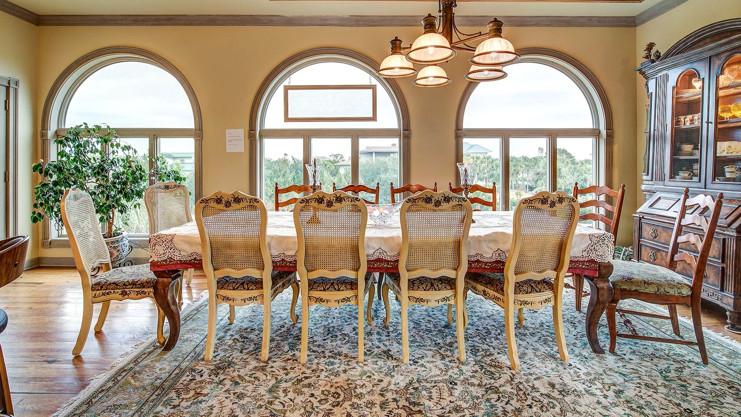Incredible Luxury Villa in Private Oceanfront Gated Community near Pawleys Island, South Carolina