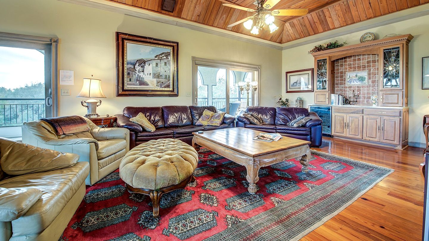 Incredible Luxury Villa in Private Oceanfront Gated Community near Pawleys Island, South Carolina