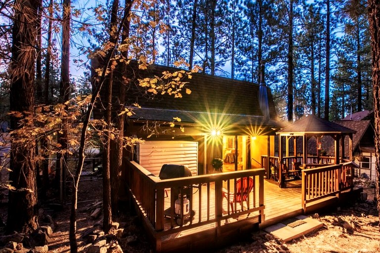 Cabins (United States of America, Big Bear Lake, California)