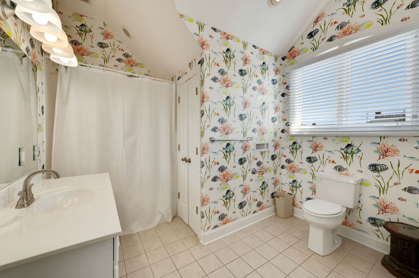 Fabulous Cottage with Stunning Sights in Georgetown, South Carolina