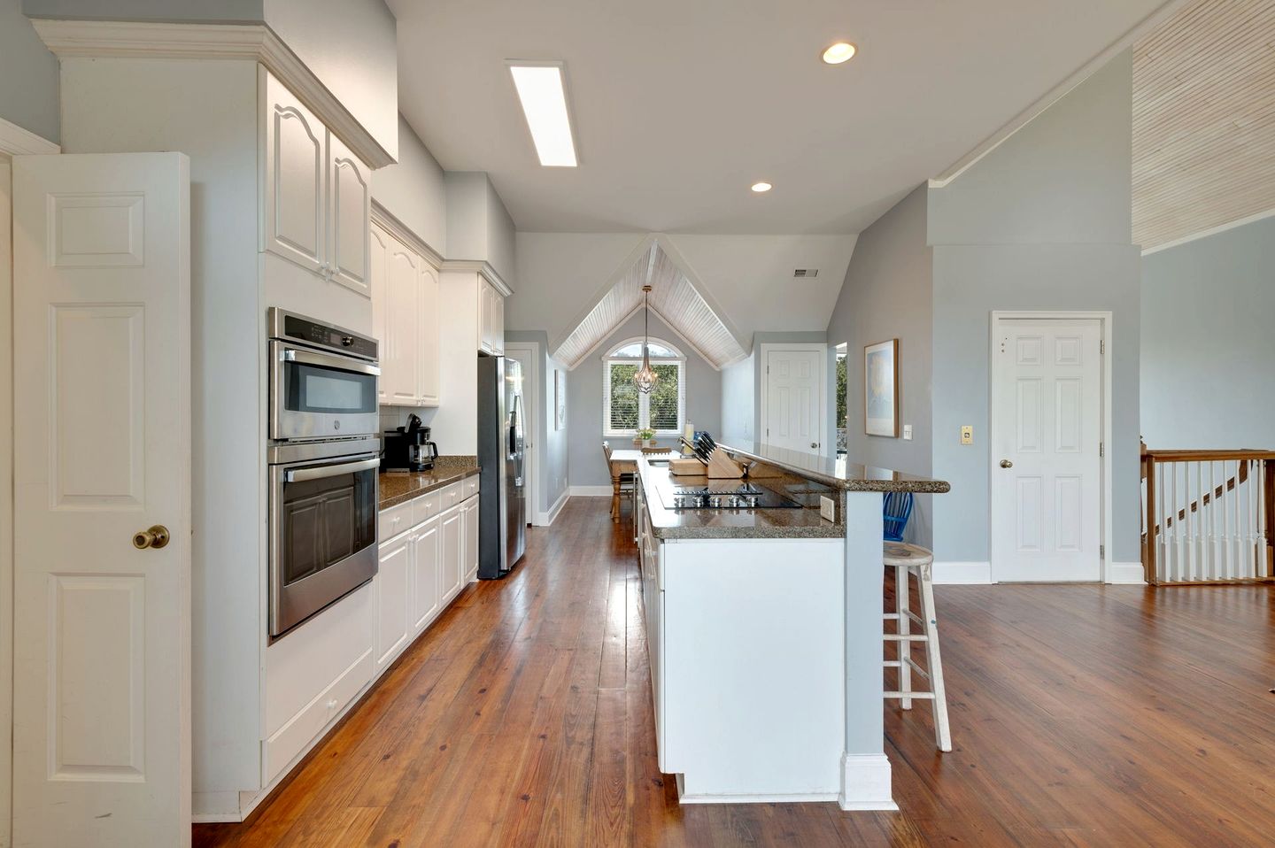 Fabulous Cottage with Stunning Sights in Georgetown, South Carolina