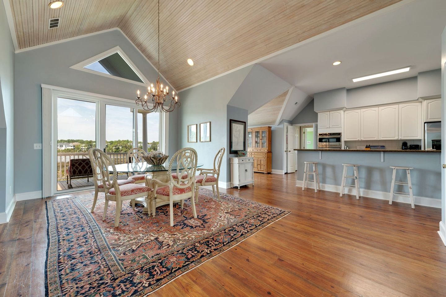 Fabulous Cottage with Stunning Sights in Georgetown, South Carolina