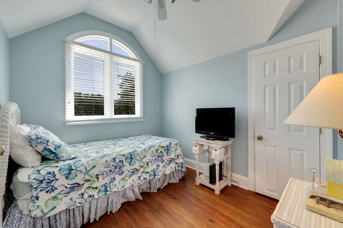 Fabulous Cottage with Stunning Sights in Georgetown, South Carolina