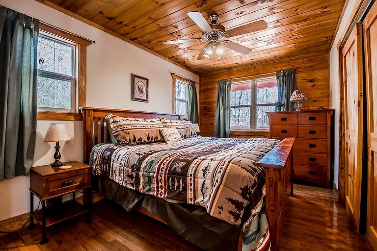 Cabins (United States of America, Cleveland, Georgia)