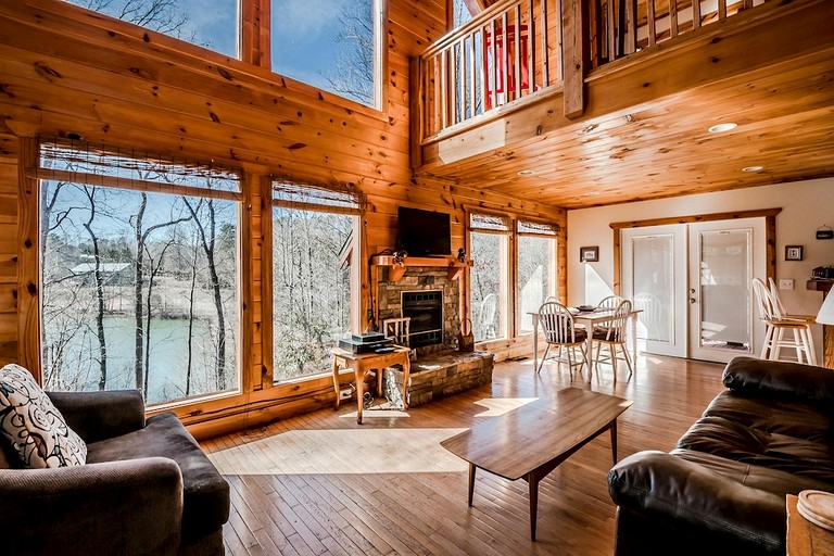 Cabins (United States of America, Cleveland, Georgia)