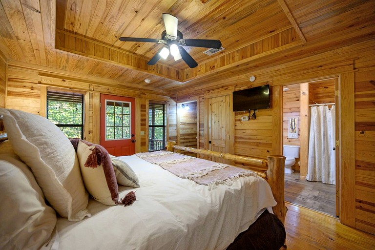 Cabins (United States of America, Broken Bow, Oklahoma)