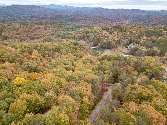 Cabins (United States of America, Sautee Nacoochee, Georgia)