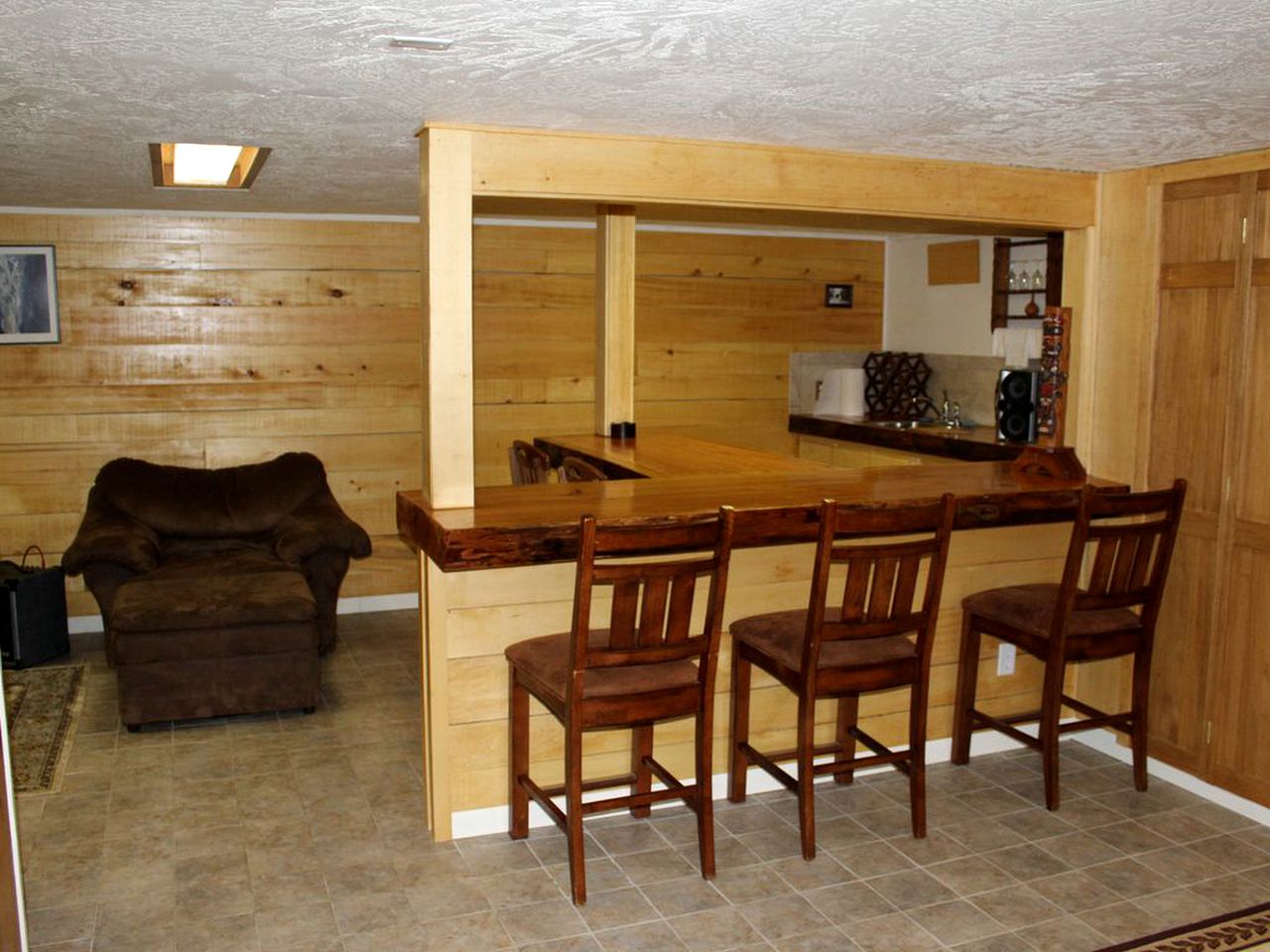 Relaxing Fall Creek Vacation Rental, Cabins, Fall Creek, United States