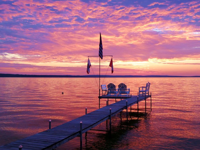 Vacation Rentals (Indian River, Michigan, United States)