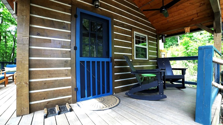 Cabins (United States of America, Chattanooga, Tennessee)