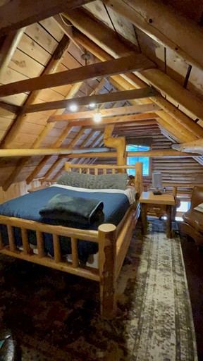 Log Cabins (United States of America, Island Park, Idaho)