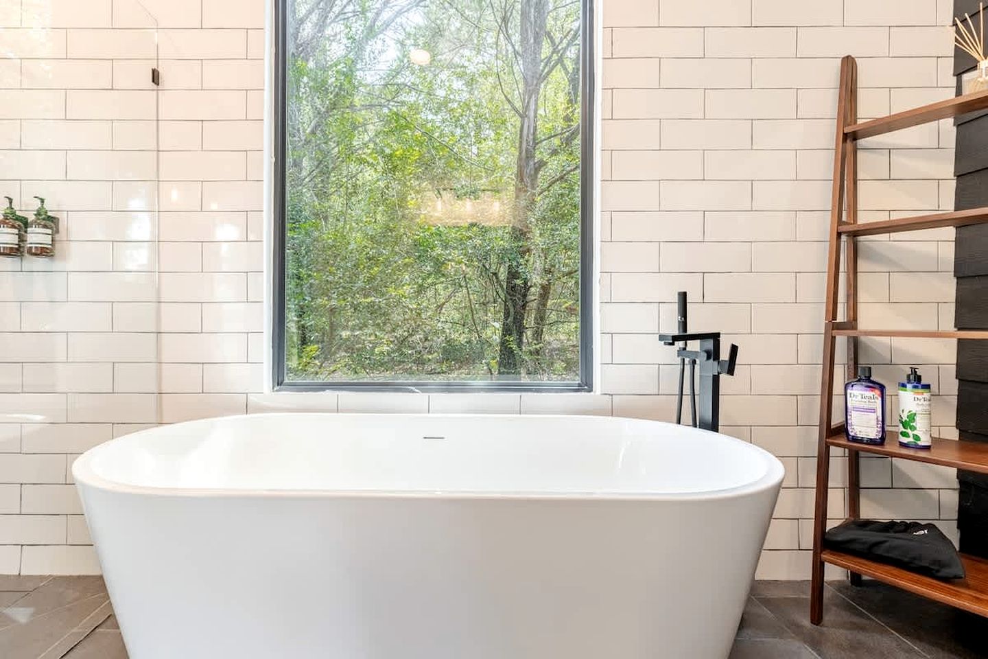 Modern Farmstay Cabin with Friendly Animals, Pond Views & Nature Trails Near Cedar Creek, Texas