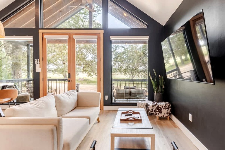 Vacation Rentals (United States of America, Cedar Creek, Texas)